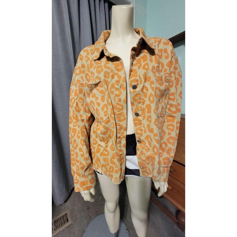 Giraffe Print Tan Denim Jacket Orange Print‎ Raw Hem Animal Print JODIFL SZ L